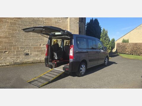 Peugeot Expert TEPEE COMFORT L1 HDI 6STR 1