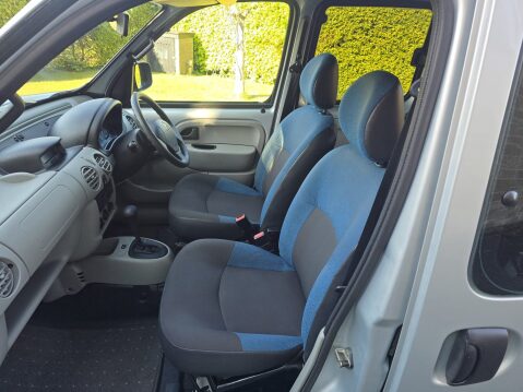 Renault Kangoo AUTHENTIQUE 16V 20