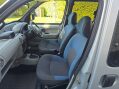 Renault Kangoo AUTHENTIQUE 16V 20