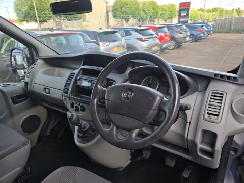Vauxhall Vivaro COMBI CDTI 18