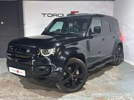 Land Rover Defender 3.0 D300 MHEV X-Dynamic HSE SUV 5dr Diesel Auto 4WD Euro 6 (s/s) (300 ps)