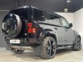 Land Rover Defender 3.0 D300 MHEV X-Dynamic HSE SUV 5dr Diesel Auto 4WD Euro 6 (s/s) (300 ps) 13