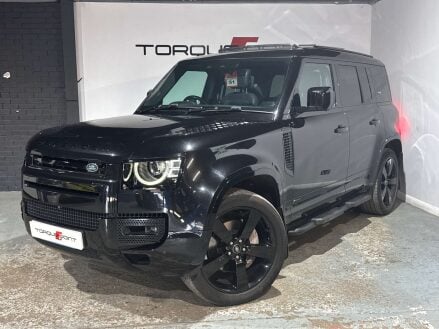 Land Rover Defender 3.0 D300 MHEV X-Dynamic HSE SUV 5dr Diesel Auto 4WD Euro 6 (s/s) (300 ps)