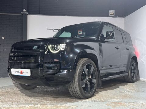 Land Rover Defender 3.0 D300 MHEV X-Dynamic HSE SUV 5dr Diesel Auto 4WD Euro 6 (s/s) (300 ps) 12