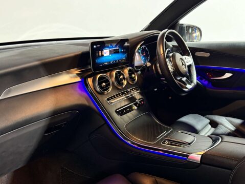 Mercedes-Benz GLC 2.0 GLC 220 D 4Matic AMG Line Premium Auto 4WD 5dr 26