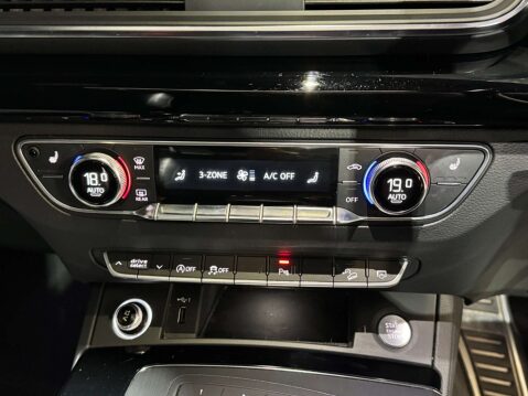 Audi Q5 2.0 Q5 Black Edition 45 TFSI Quattro Semi-Auto 4WD 5dr 21