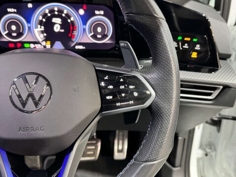 Volkswagen Golf 2.0 Golf R TSi 4Motion Semi-Auto 4WD 5dr 24