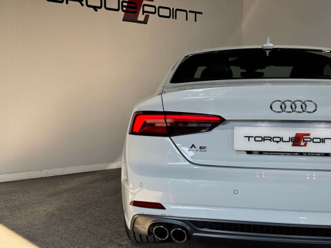 Audi A5 2.0 A5 S Line 40 TDI Semi-Auto 2dr 32