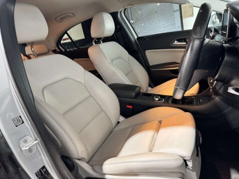 Mercedes-Benz A Class 1.6 A 160 SE 5dr 14