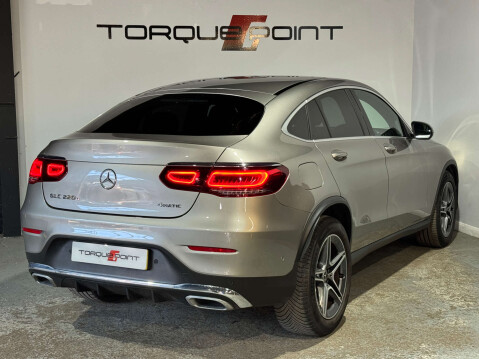 Mercedes-Benz GLC 2.0 GLC 220 D 4Matic AMG Line Auto 4WD 5dr 3