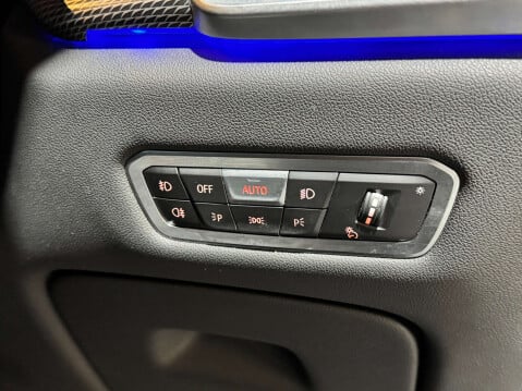 BMW X6 4.4 X6 M50i Auto 4WD 5dr 30