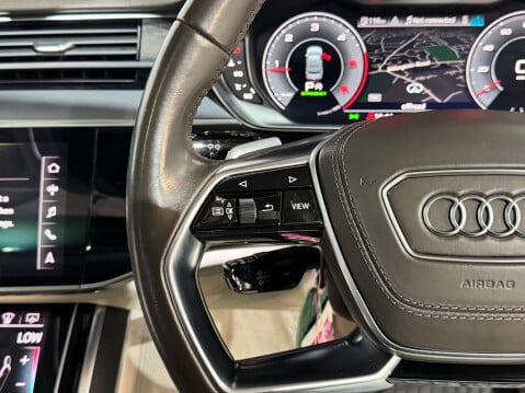 Audi A8 3.0 A8 50 TDI Quattro Auto 4WD 4dr 26