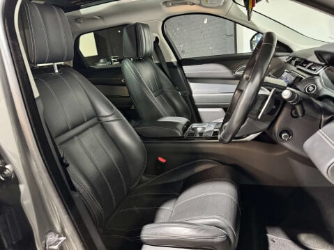 Land Rover Range Rover Velar 3.0 Range Rover Velar R-Dynamic HSE D300 Auto 4WD 5dr 21
