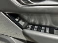 Land Rover Range Rover Velar 3.0 Range Rover Velar R-Dynamic HSE D300 Auto 4WD 5dr 29