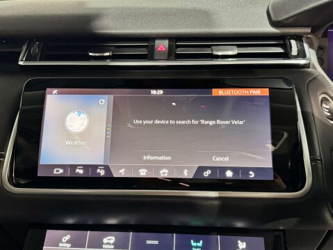 Land Rover Range Rover Velar 3.0 Range Rover Velar R-Dynamic HSE D300 Auto 4WD 5dr 17