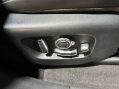 Land Rover Range Rover Velar 3.0 Range Rover Velar R-Dynamic HSE D300 Auto 4WD 5dr 26