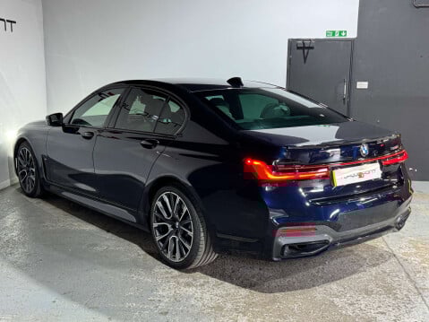 BMW 7 Series 3.0 730d M Sport MHEV Auto 4dr 9
