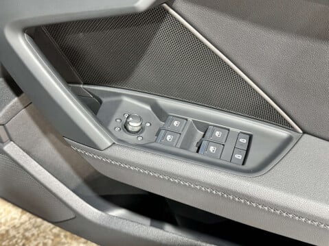 Audi A3 2.0 S3 Sportback TFSI Quattro Semi-Auto 4WD 5dr 25