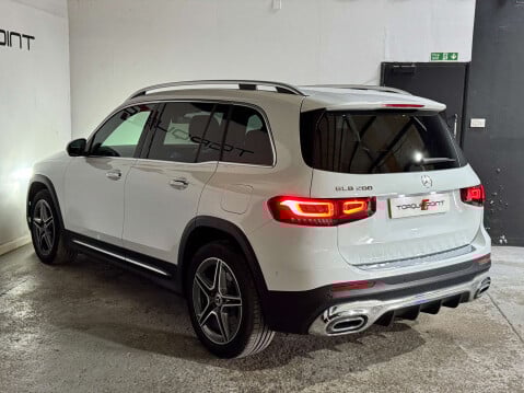 Mercedes-Benz GLB 1.3 GLB 200 AMG Line Premium Auto 5dr 9