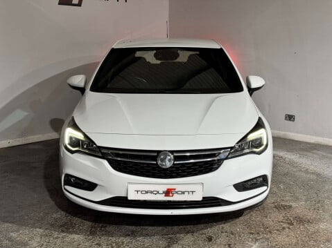 Vauxhall Astra 1.4 Astra SRi T 5dr 4