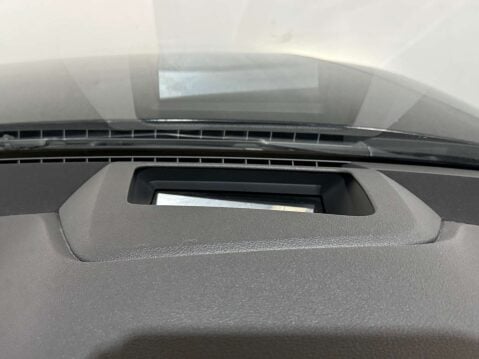 Audi A8 3.0 A8 55 TFSI Quattro Auto 4WD 4dr 17