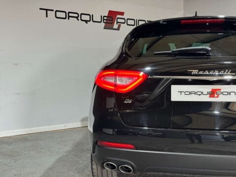 Maserati Levante 3.0 Levante D V6 Auto 4WD 5dr 33