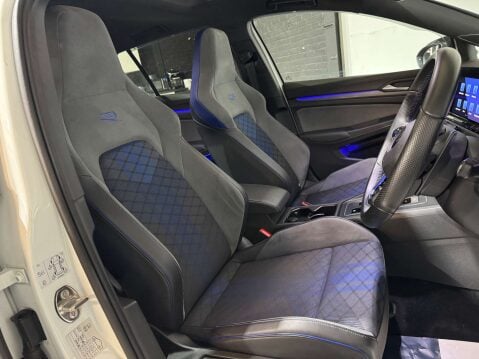 Volkswagen Golf 2.0 Golf R TSi 4Motion Semi-Auto 4WD 5dr 18