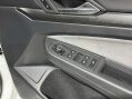 Volkswagen Golf 2.0 Golf R TSi 4Motion Semi-Auto 4WD 5dr 26