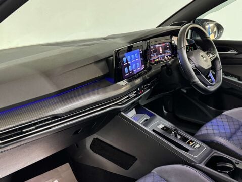 Volkswagen Golf 2.0 Golf R TSi 4Motion Semi-Auto 4WD 5dr 27