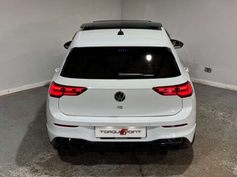 Volkswagen Golf 2.0 Golf R TSi 4Motion Semi-Auto 4WD 5dr 33