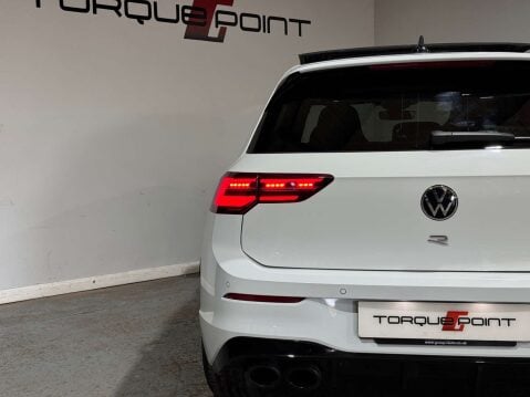 Volkswagen Golf 2.0 Golf R TSi 4Motion Semi-Auto 4WD 5dr 35
