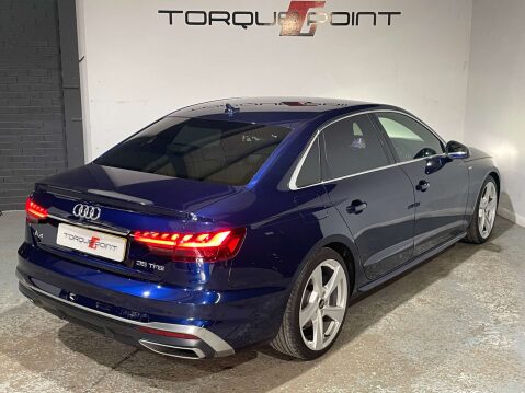 Audi A4 2.0 A4 S Line 35 TFSI Semi-Auto 4dr 33