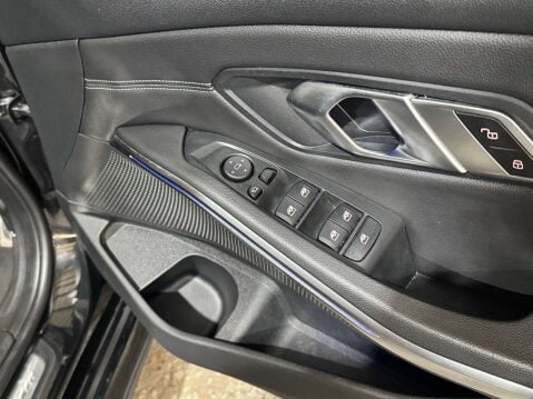 BMW 3 Series 2.0 320D M Sport MHEV Auto 4dr 25