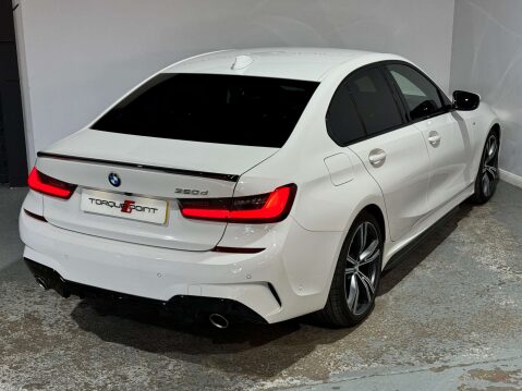 BMW 3 Series 2.0 320d M Sport Auto 4dr 31