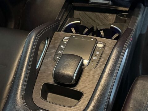 Mercedes-Benz GLE 2.0 GLE 300 AMG Line Premium D 4Matic Auto 4WD 5dr 25