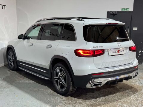 Mercedes-Benz GLB 1.3 GLB 200 AMG Line Premium+ Auto 5dr 9