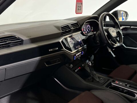Audi Q3 1.5 Q3 Sportback 35 TFSI MHEV Black Edition Semi-Auto 5dr 25