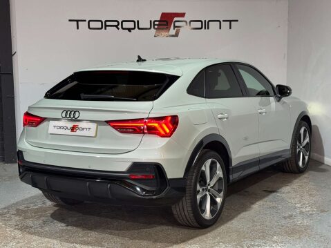 Audi Q3 1.5 Q3 Sportback 35 TFSI MHEV Black Edition Semi-Auto 5dr 3