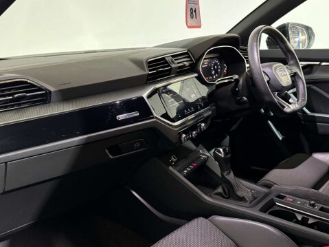Audi Q3 1.5 Q3 Sportback 35 TFSI MHEV Black Edition Semi-Auto 5dr 24