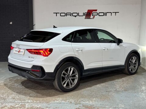 Audi Q3 1.5 Q3 Sportback 35 TFSI MHEV Black Edition Semi-Auto 5dr 7