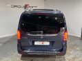 Mercedes-Benz V Class 2.1 V 220 D AMG Line Auto 5dr 32