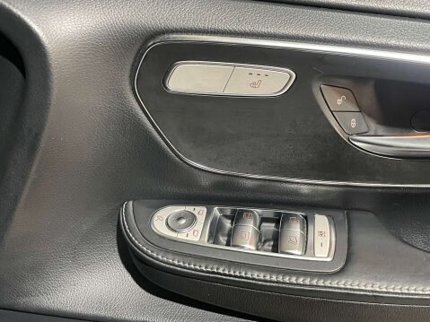 Mercedes-Benz V Class 2.1 V 220 D AMG Line Auto 5dr 23