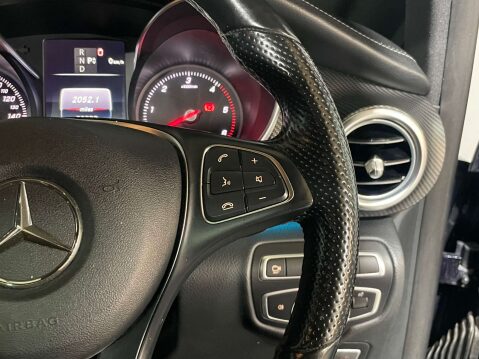Mercedes-Benz V Class 2.1 V 220 D AMG Line Auto 5dr 20