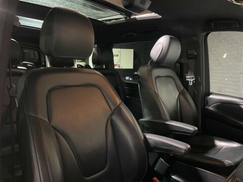 Mercedes-Benz V Class 2.1 V 220 D AMG Line Auto 5dr 15