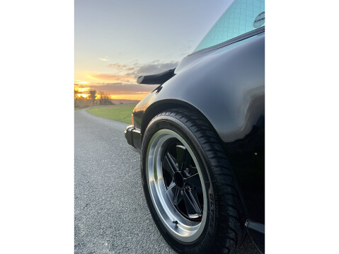 Porsche 911 CARRERA TARGA 30