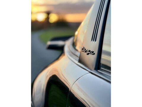 Porsche 911 CARRERA TARGA 13