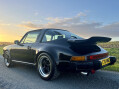 Porsche 911 CARRERA TARGA 3