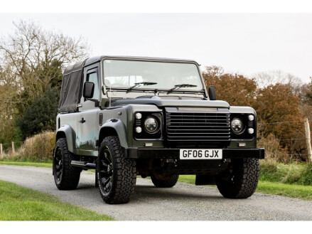Land Rover Defender 90 TD5 COUNTY P/U