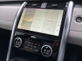Land Rover Discovery R-DYNAMIC HSE MHEV 17