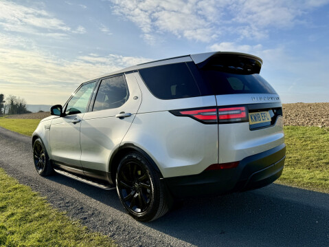 Land Rover Discovery TD6 HSE LUXURY 9